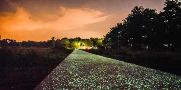 Path with phosphorescent implants Path with phosphorescent implants